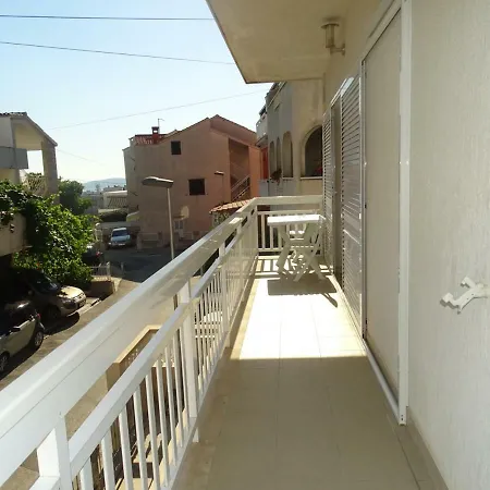 Paradise * Split