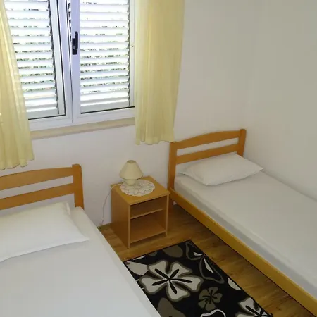 Paradise Ivan * Split